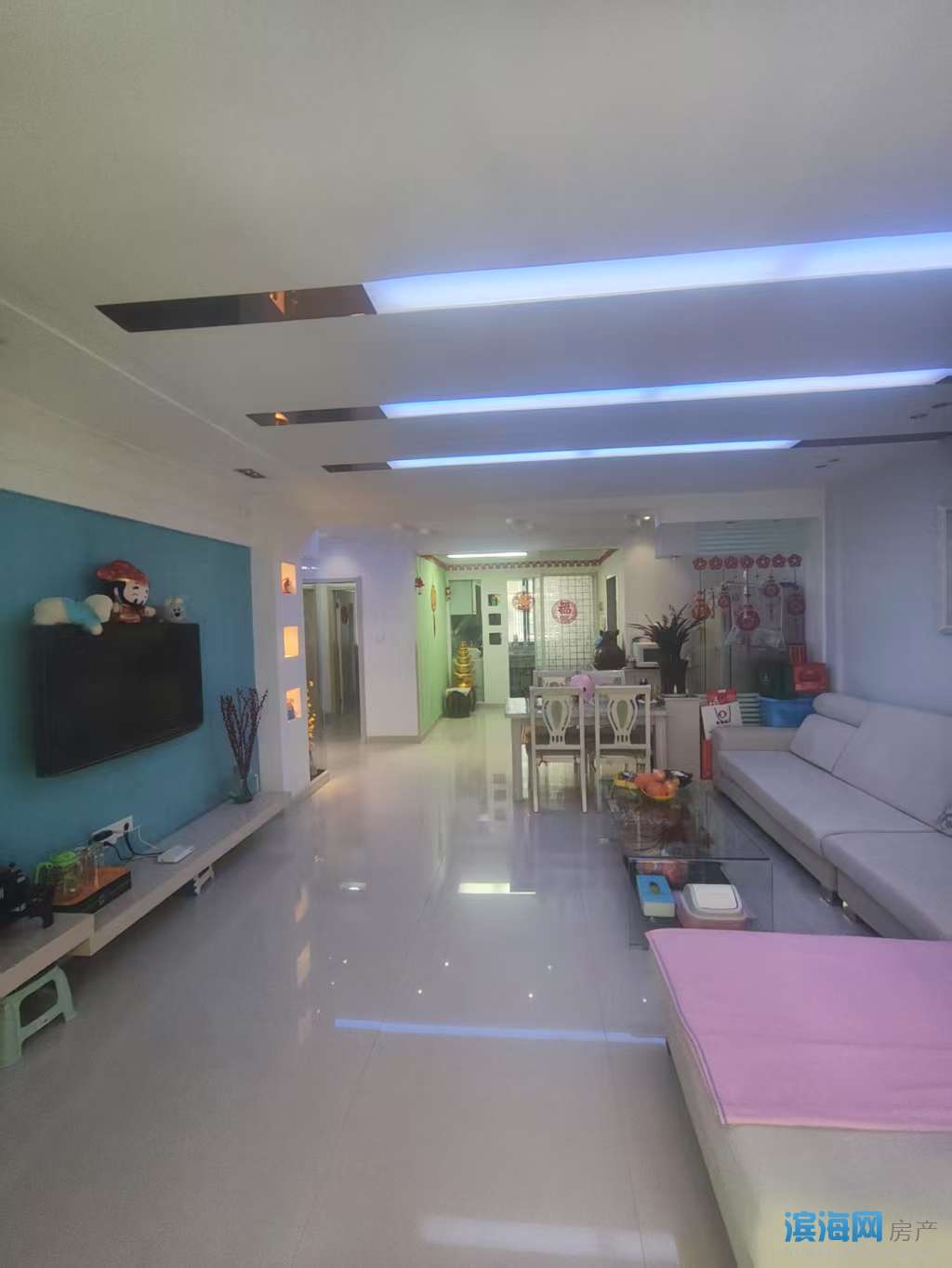 新建滨中校区房，清华苑钻石二楼精致装修拎包即住送车库，满5年，只要82.8万
