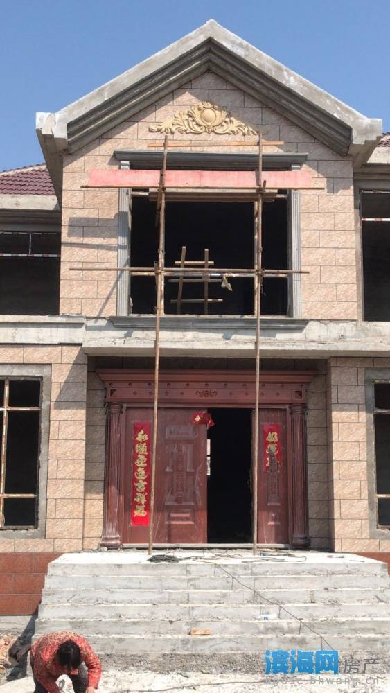 出售其他小区6室2厅2卫525平米300万住宅