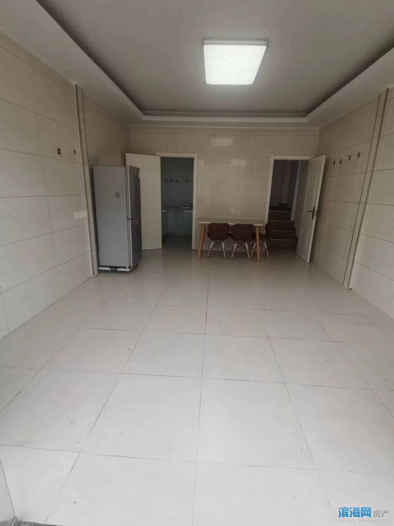 宝丰，可短租短付，1室1厅1卫，1100元/月，靠近吾悦广场，